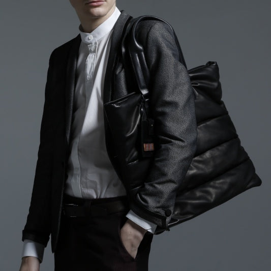 「Relax」発売に寄せて ー 本当にいい革製品について思うこと