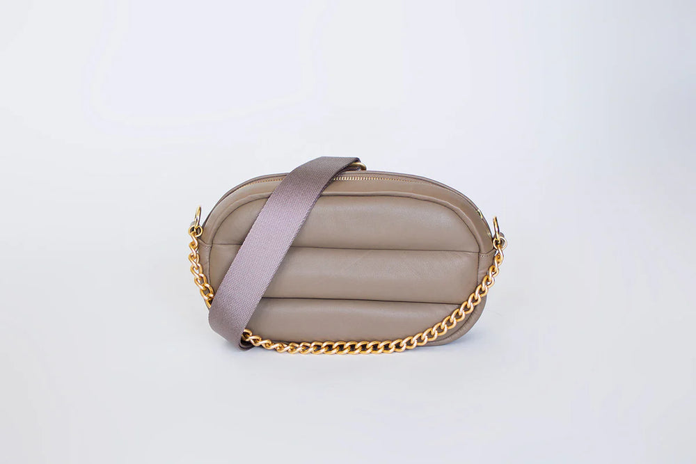 Shopping ＆ Hug, Date ＆ Hug, Travel ＆ Hug!